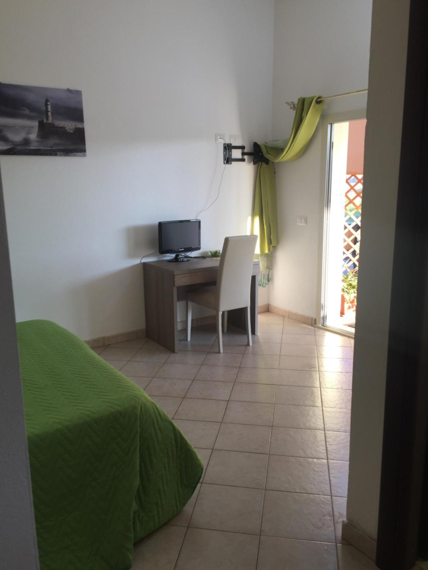 Guest house La Maison Di Zia Annina Ad Over The In Sardegna Olbia