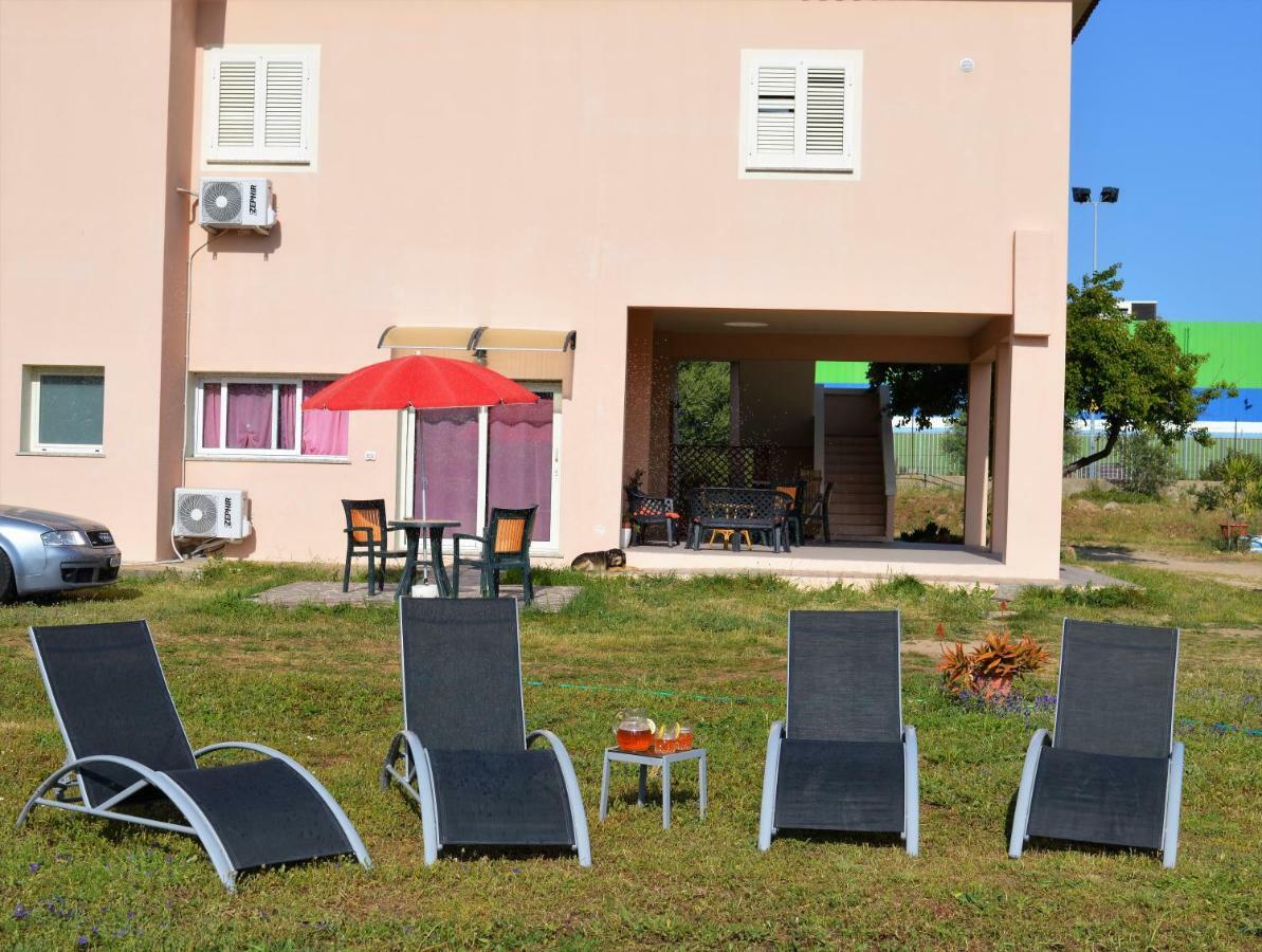 La Maison Di Zia Annina Ad Over The In Sardegna Guest house Olbia